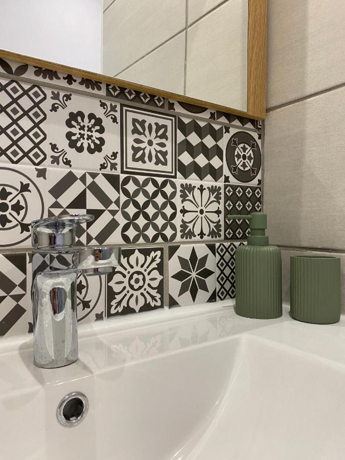 Le Cosy, Appartement Chaleureux 2 Chambres La Talaudiere Ngoại thất bức ảnh